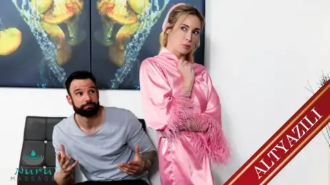 İşçinin Üstüne Döktüğü Ketçap Vajinasına Sperm Olarak Geri Dönüyor
